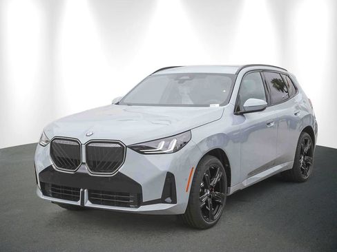 New 2026 BMW X3 xDrive30i w/ M Sport Package AWD/4WD image 3