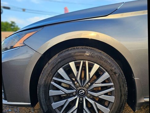 Used 2023 Nissan Altima 2.5 SV image 33