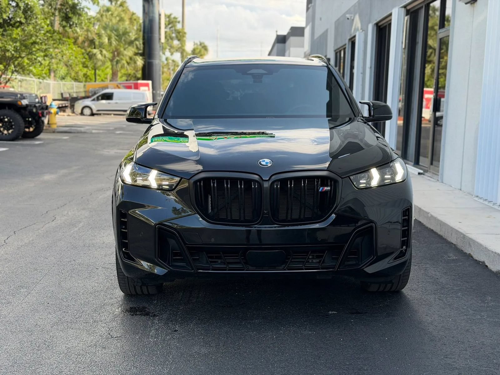 Used 2024 BMW X5 M60i AWD/4WD image 2