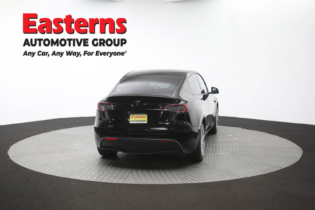 Used 2022 Tesla Model Y Long Range AWD/4WD image 37