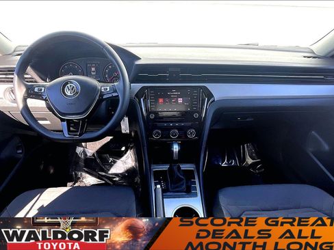Used 2021 Volkswagen Passat 2.0T S image 19