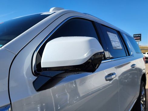 New 2026 GMC Yukon XL Denali image 11