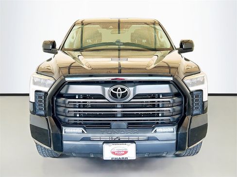 Used 2022 Toyota Tundra SR5 image 2