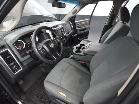 Used 2017 RAM 1500 Classic SLT image 19