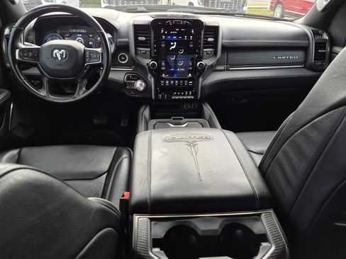 Used 2021 RAM 1500 Limited w/ Night Edition image 17