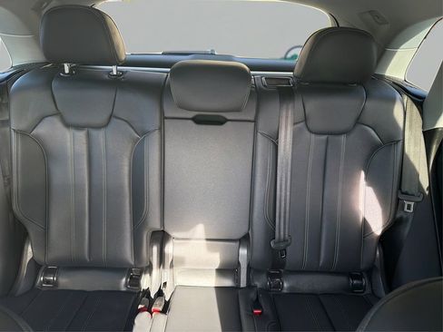 Used 2023 Audi Q5 e Prestige image 15