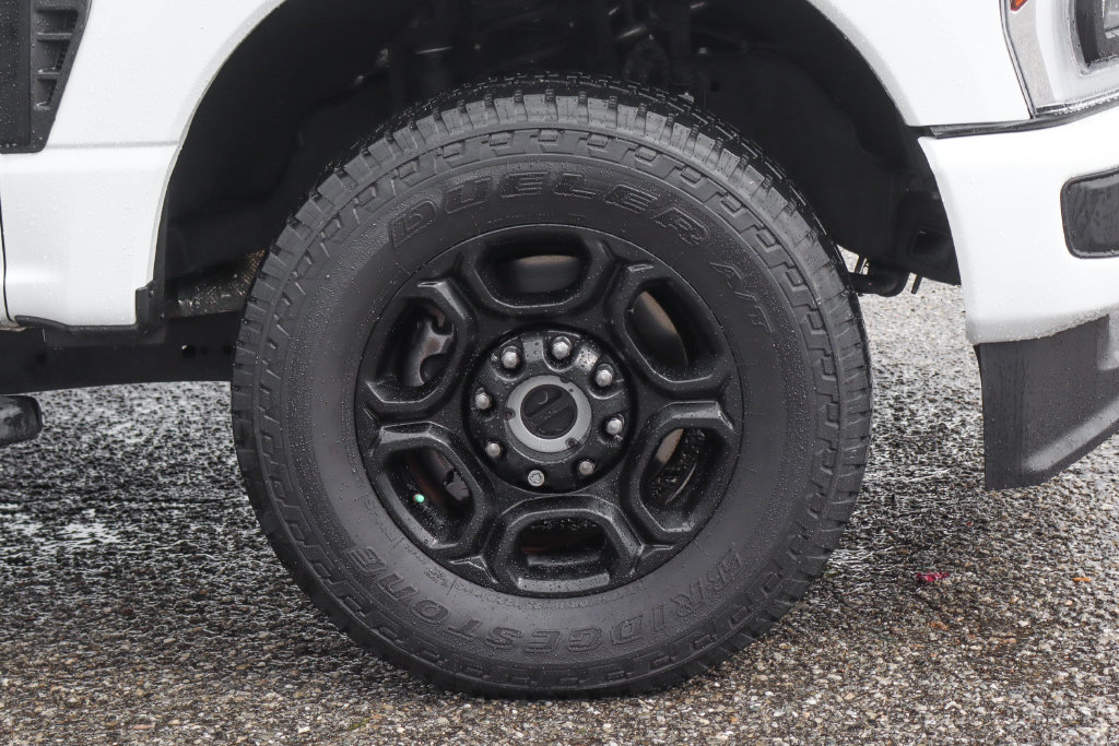 Used 2024 Ford F250 XL w/ STX Appearance Package AWD/4WD image 46