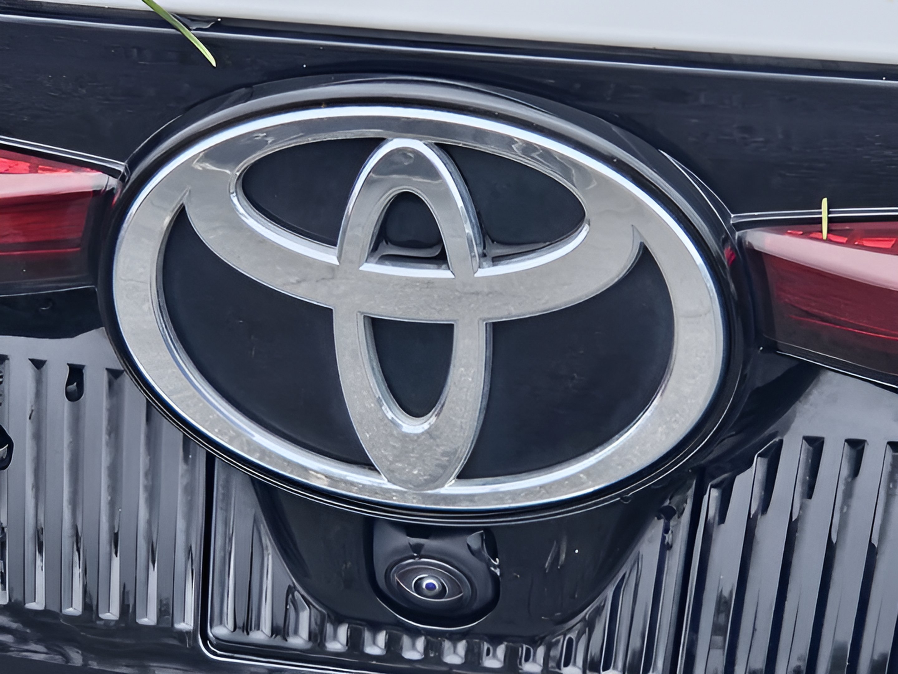 Used 2023 Toyota Crown AWD/4WD image 29