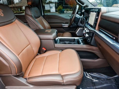 Used 2024 Ford F350 King Ranch w/ FX4 Off-Road Package image 17