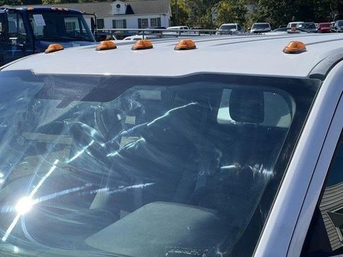 Used 2019 Ford F350 XL w/ Power Equipment Group image 44