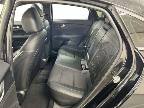 Used 2022 Kia Forte GT-Line w/ GT-Line Premium Package image 21