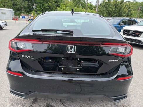 Used 2024 Honda Civic Sport image 3