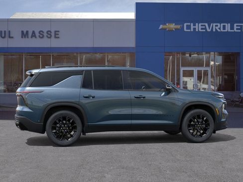 New 2026 Chevrolet Traverse LT w/ Midnight/Sport Edition AWD/4WD image 5