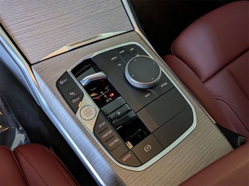 New 2025 BMW 230i Coupe w/ Convenience Package image 13