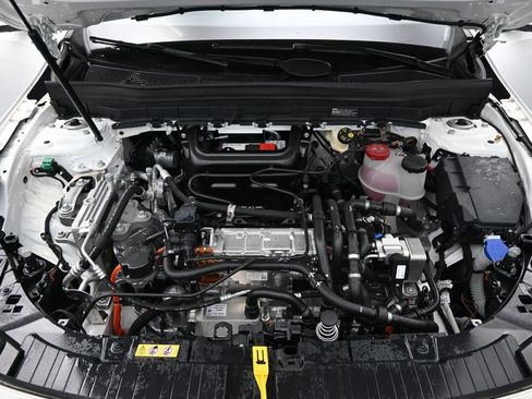 New 2024 Mercedes-Benz EQB 300 4MATIC image 30