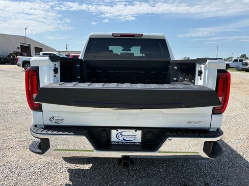 Used 2025 GMC Sierra 1500 SLT AWD/4WD image 22