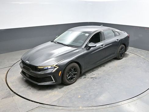 Used 2025 Kia K5 LXS image 37