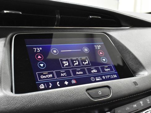 Used 2020 Cadillac XT4 Premium Luxury FWD image 19