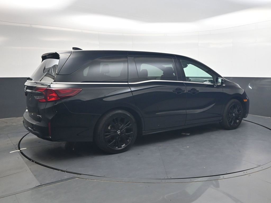 Used 2025 Honda Odyssey Sport-L image 4