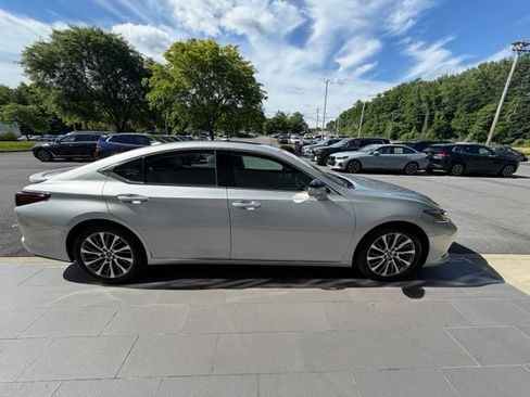 Used 2020 Lexus ES 350 w/ Premium Package FWD image 6