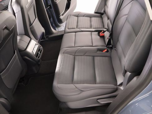 New 2026 Lincoln Nautilus Reserve image 13