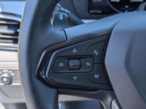 Used 2023 Chevrolet Bolt EUV Premier w/ Sun & Sound Package FWD image 22