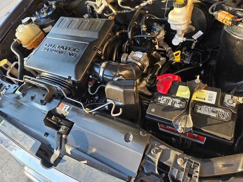 Used 2010 Ford Escape XLT image 21