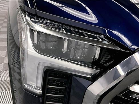 Used 2022 Toyota Tundra Platinum image 31