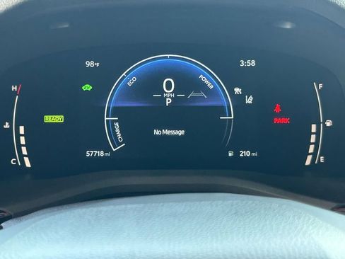 Used 2025 Toyota Camry LE FWD image 27