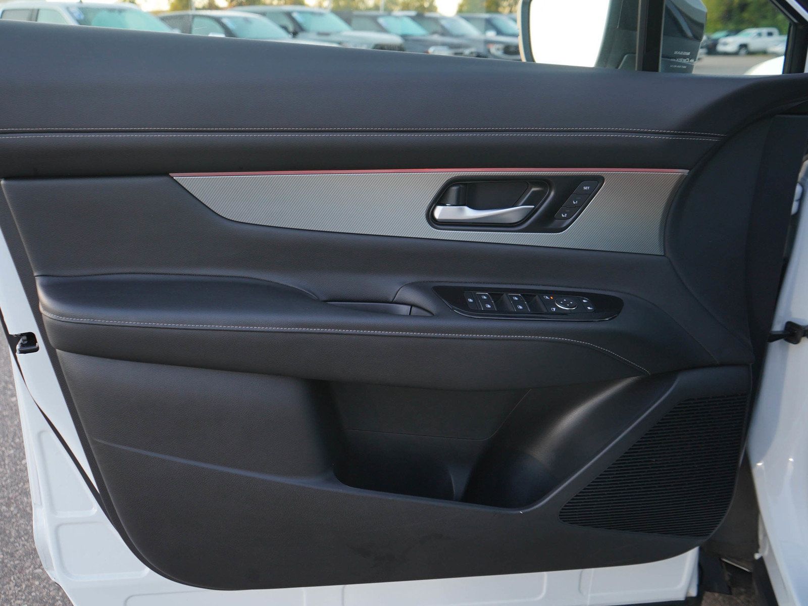 Used 2025 Nissan Murano SL AWD/4WD image 21