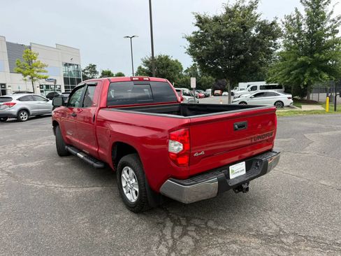 Used 2018 Toyota Tundra SR5 w/ SR5 Upgrade Package AWD/4WD image 5