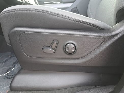 Certified 2024 RAM 1500 Big Horn AWD/4WD image 28