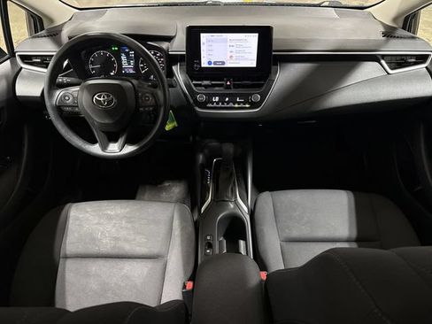 Used 2023 Toyota Corolla LE FWD image 10