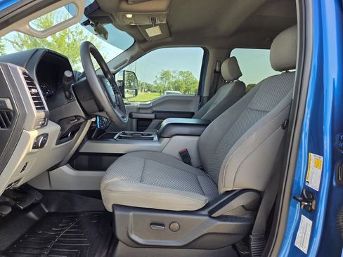 Used 2020 Ford F250 XLT w/ Tremor Off-Road Package AWD/4WD image 25