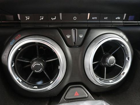 Used 2022 Chevrolet Camaro LT image 26