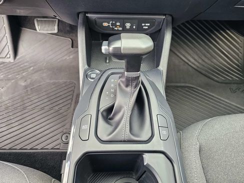 Used 2025 Kia K4 EX FWD image 31