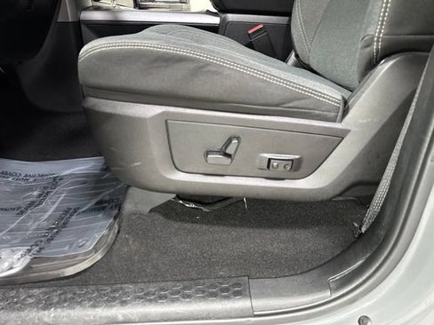 Used 2022 RAM 1500 Classic Warlock w/ Ceramic Grey Warlock Package AWD/4WD image 6