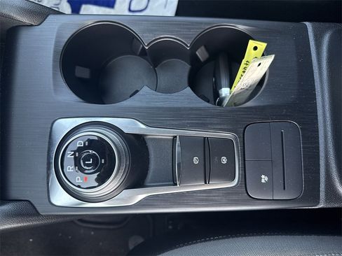 Used 2022 Ford Escape SE w/ Convenience Package image 38