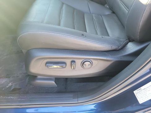 Used 2025 Honda CR-V EX-L image 20