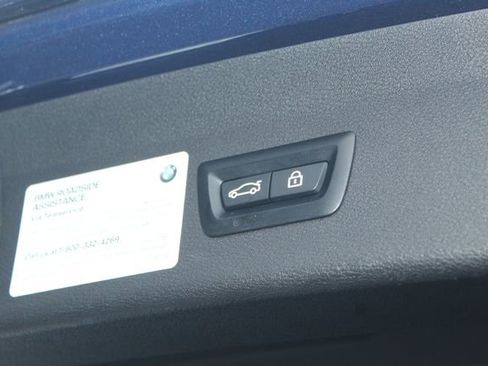 Used 2022 BMW X1 xDrive28i w/ Convenience Package image 9