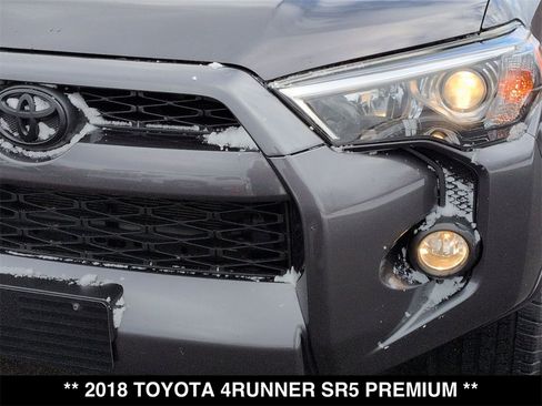 Used 2018 Toyota 4Runner SR5 Premium image 9