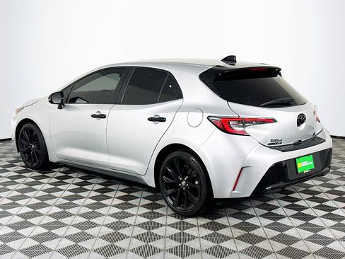 Used 2021 Toyota Corolla SE w/ Carpet Mat Package (TMS) FWD image 6