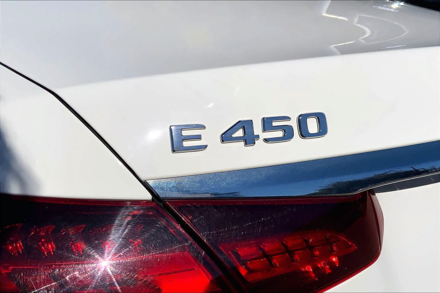 Used 2022 Mercedes-Benz E 450 4MATIC Sedan image 10