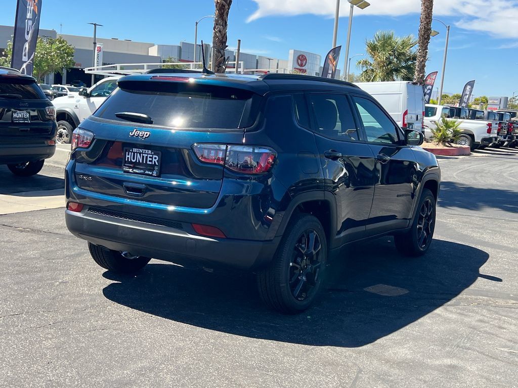 New 2026 Jeep Compass Latitude AWD/4WD image 7
