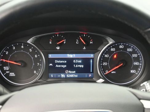 Used 2024 GMC Terrain SLT image 11