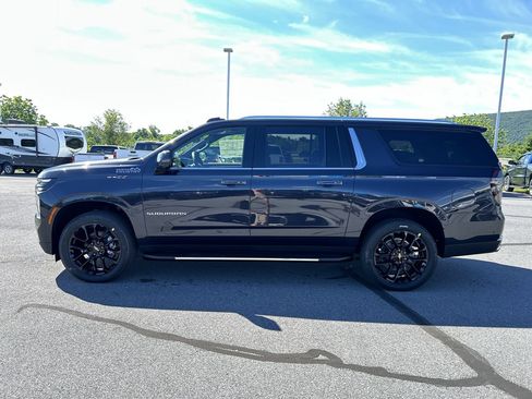 New 2026 Chevrolet Suburban High Country w/ Sun And Tow Package AWD/4WD image 4