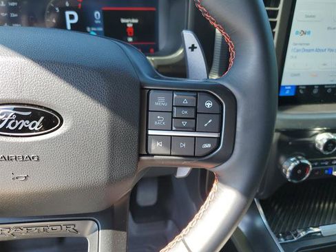 Used 2025 Ford F150 Raptor AWD/4WD image 65