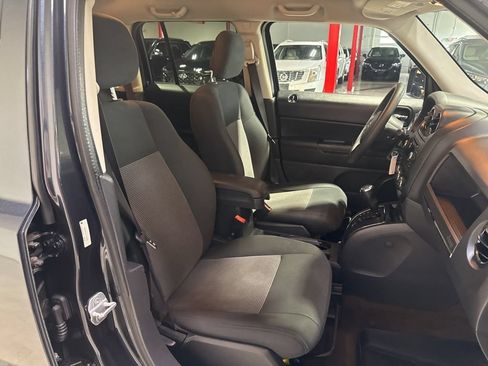 Used 2014 Jeep Patriot Sport w/ Power Value Group FWD image 29