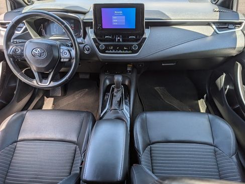 Used 2024 Toyota Corolla XSE FWD image 4