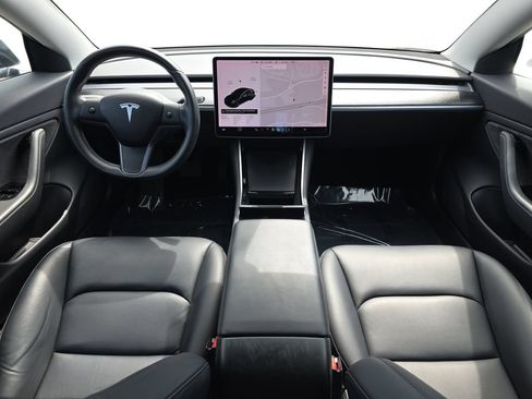 Used 2019 Tesla Model 3 AWD/4WD image 13